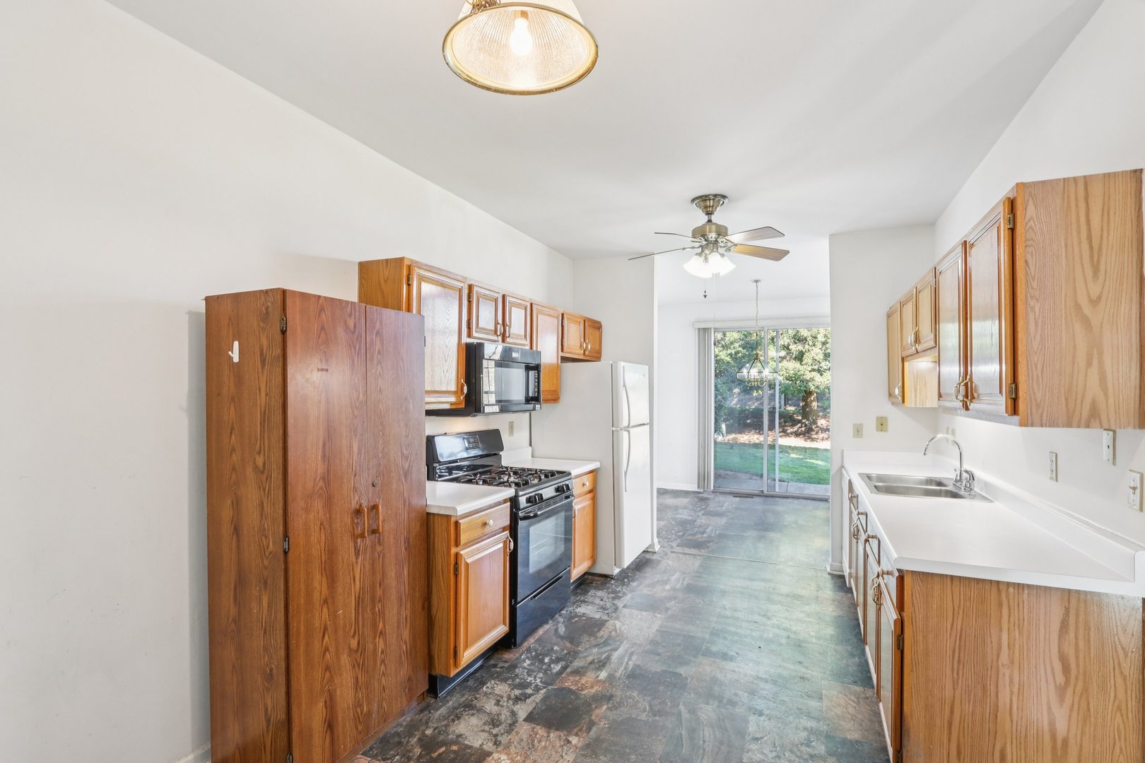1509 Stoneridge Circle, Yorkville, IL 60560