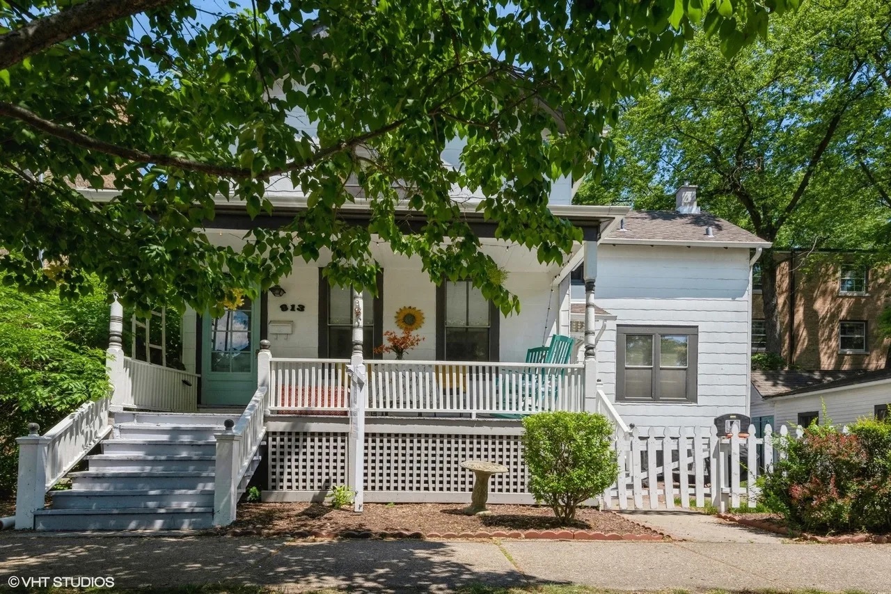 813 Hamlin Street, Evanston, IL 60201