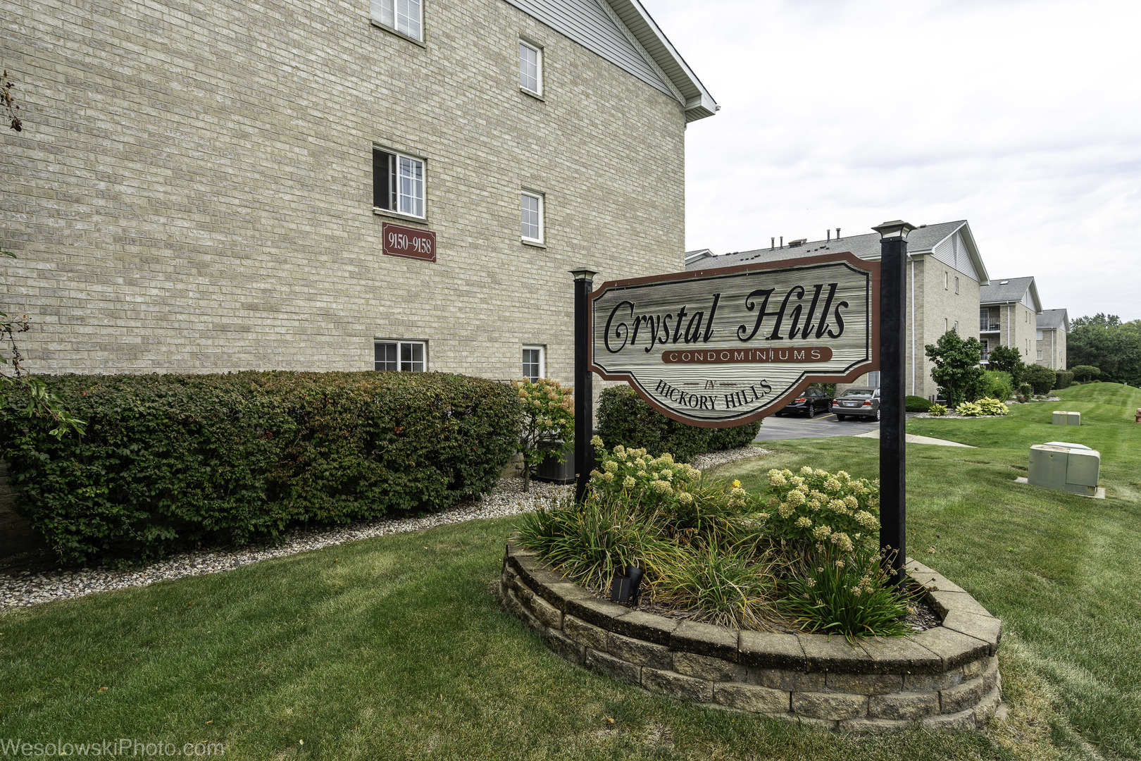 9150 W 95th Street #2B, Hickory Hills, IL 60457
