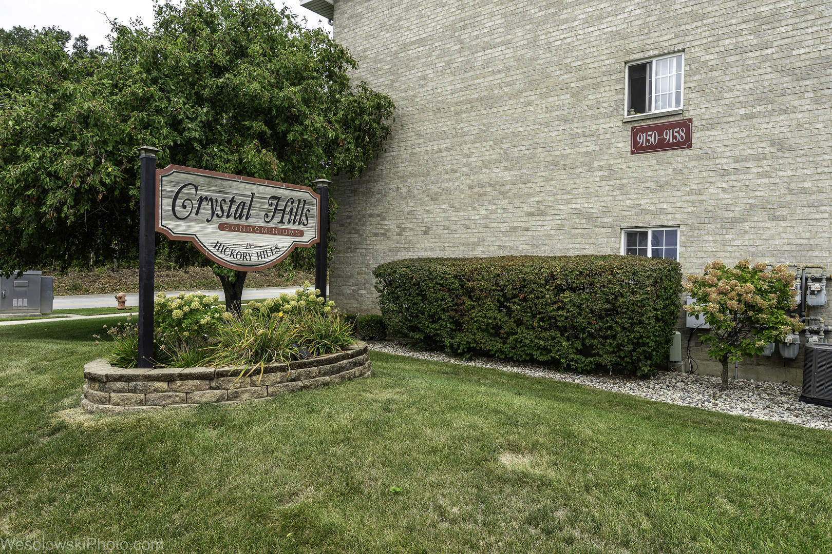 9150 W 95th Street #2B, Hickory Hills, IL 60457