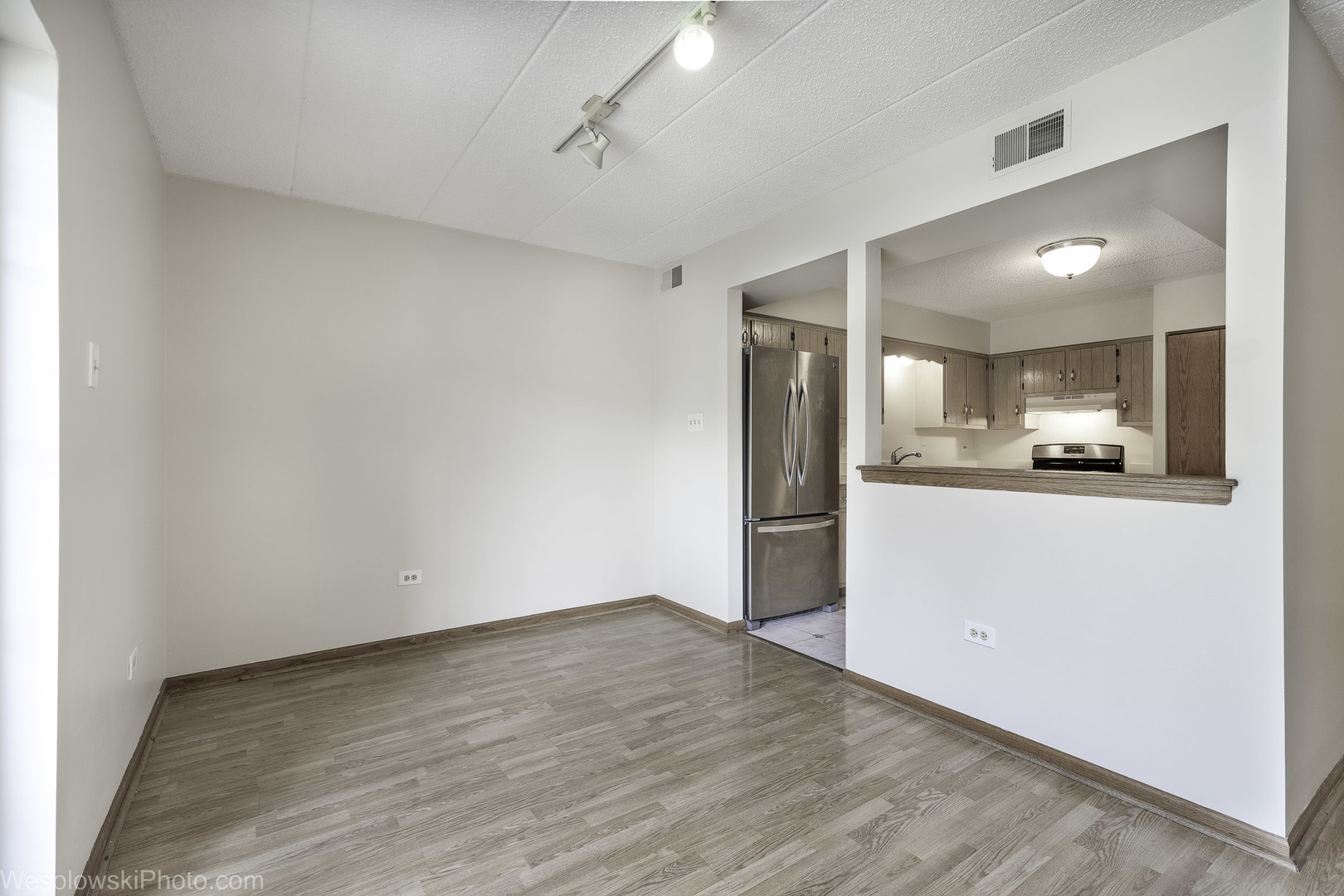 9150 W 95th Street #2B, Hickory Hills, IL 60457