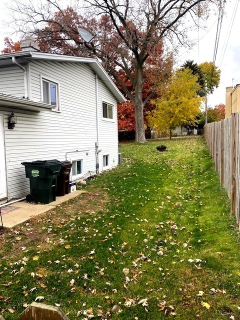 49 N Shaddle Avenue, Mundelein, IL 60060