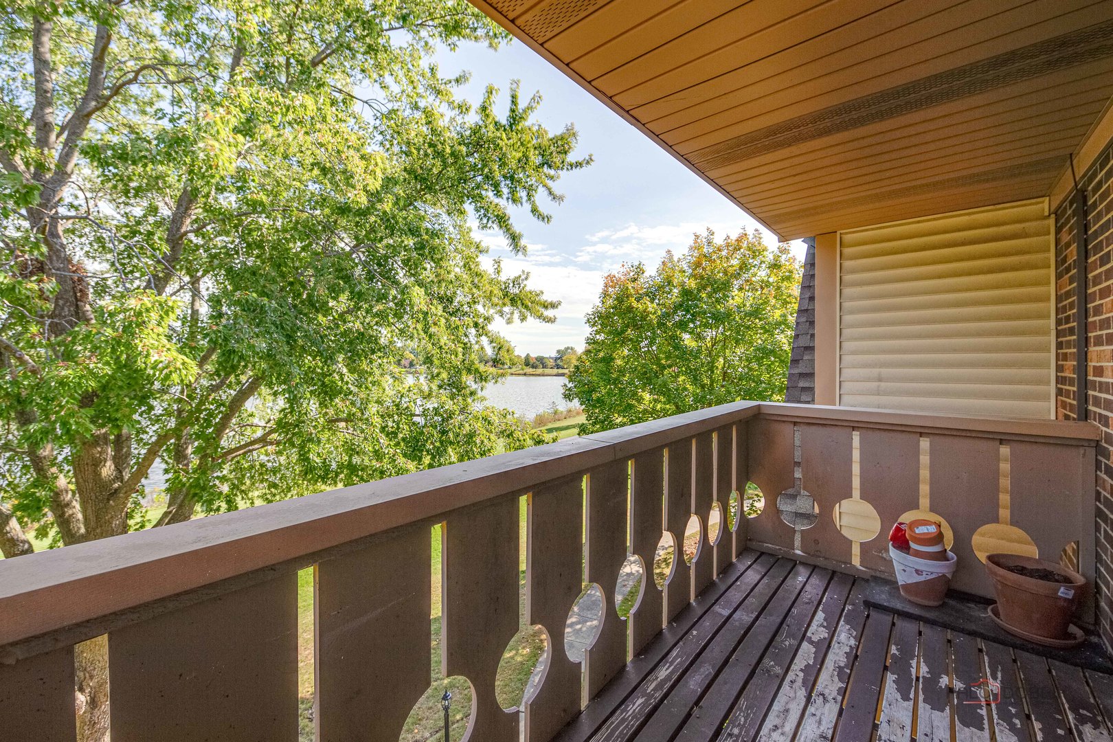 4 PARKSIDE Court #12, Vernon Hills, IL 60061