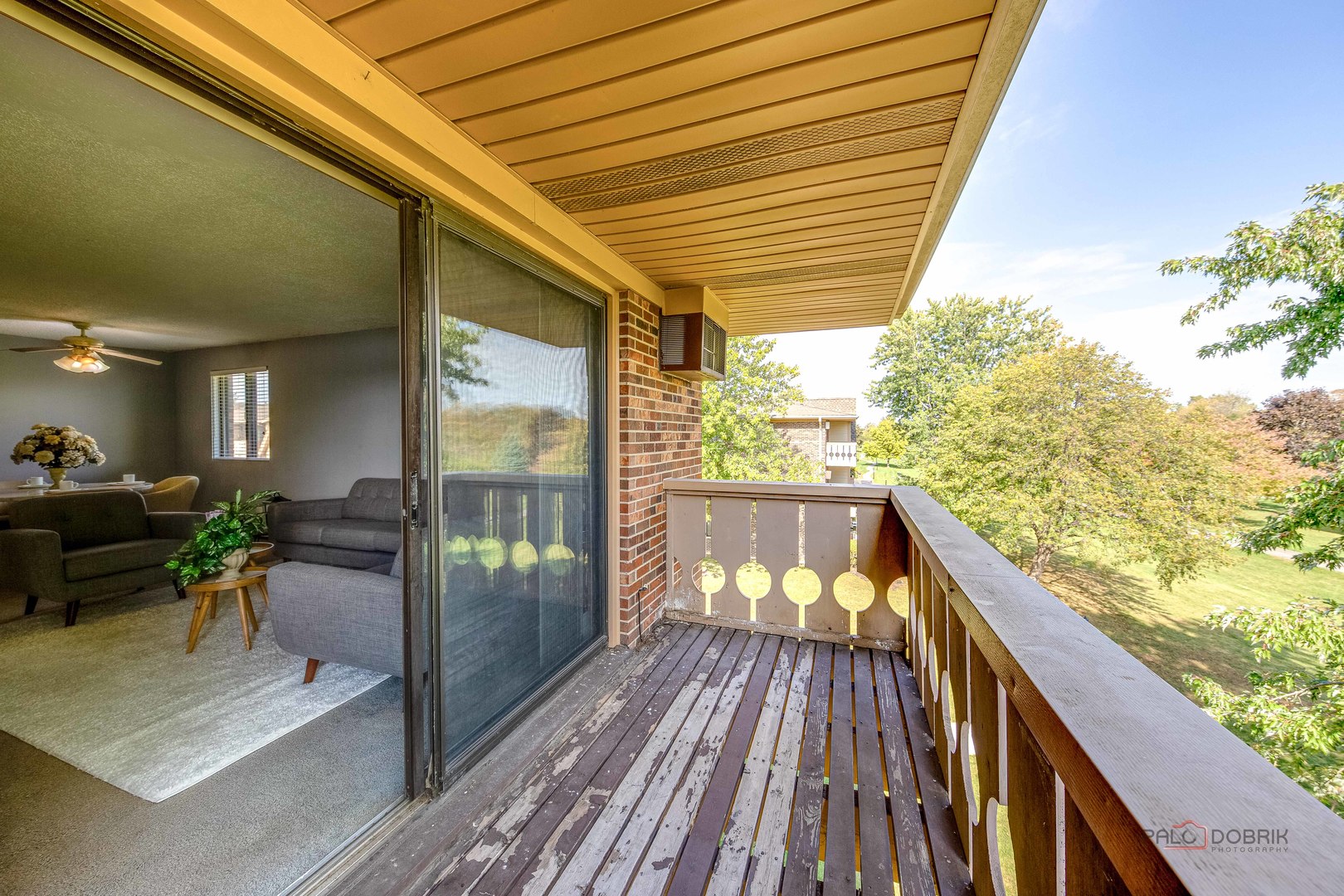 4 PARKSIDE Court #12, Vernon Hills, IL 60061