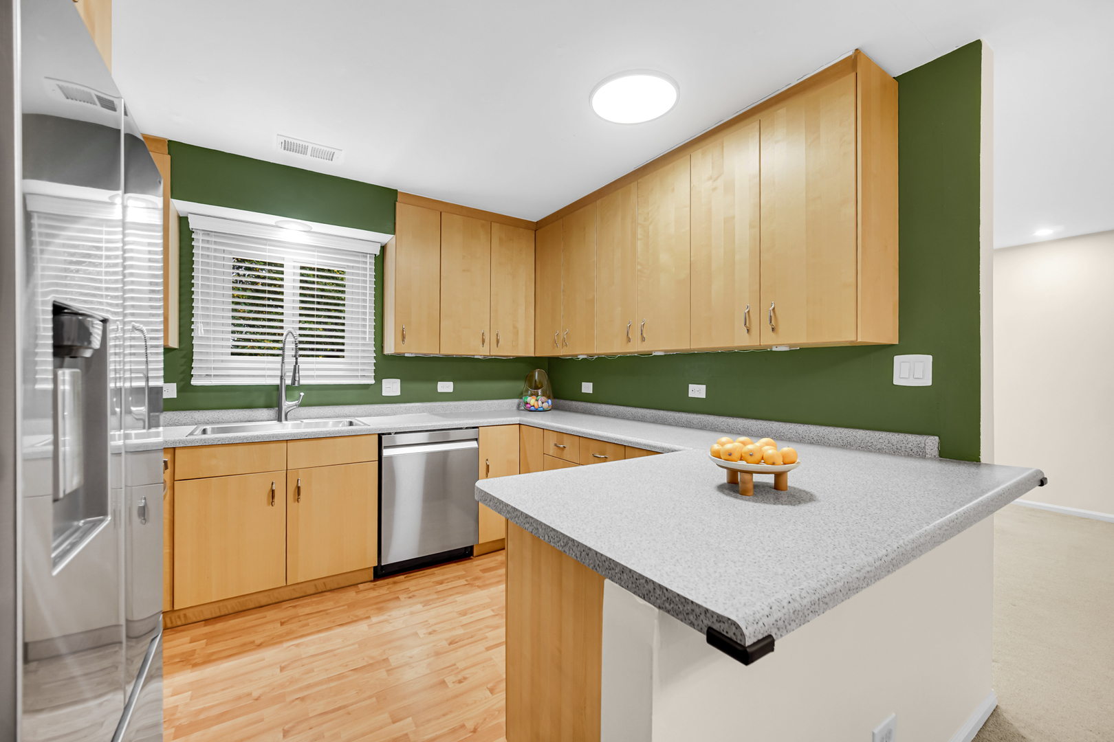 1038 Harbour Court #2A, Wheeling, IL 60090