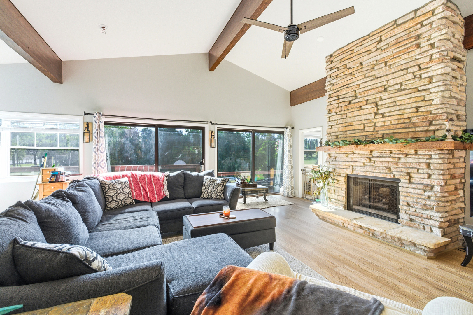 1649 Heather Drive, Algonquin, IL 60102