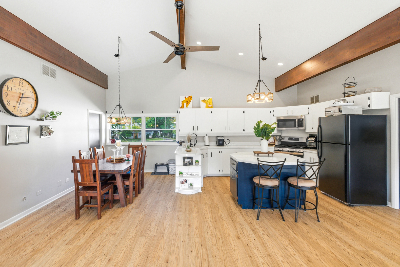 1649 Heather Drive, Algonquin, IL 60102