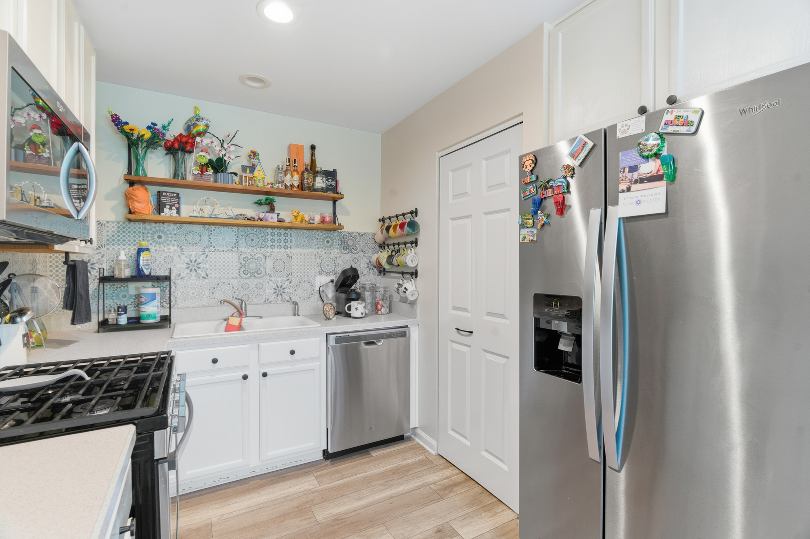 39122 Welsh Lane, Beach Park, IL 60083