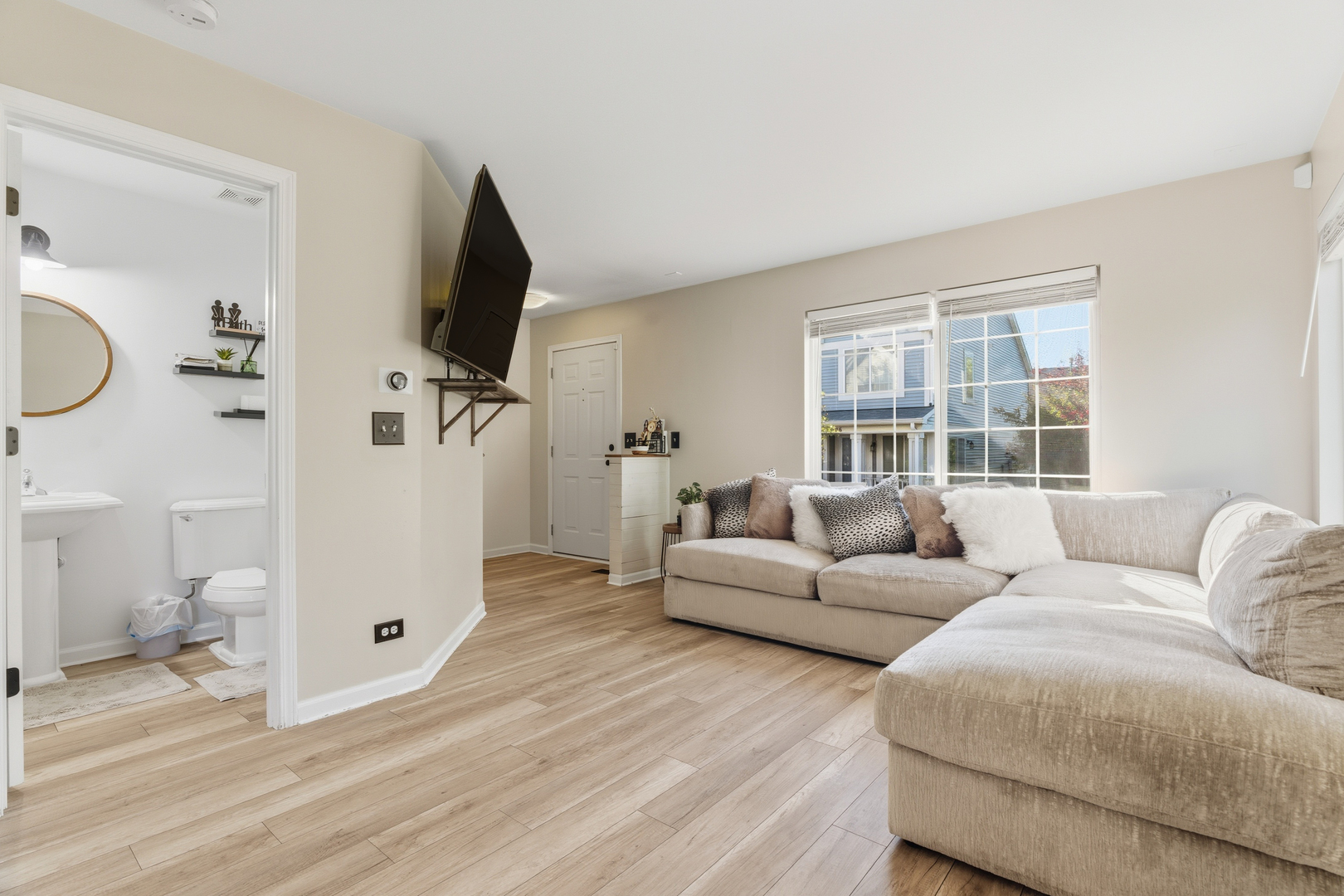 39122 Welsh Lane, Beach Park, IL 60083