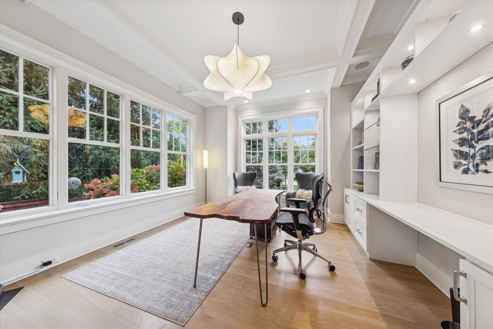 415 N ADAMS Street, Hinsdale, IL 60521