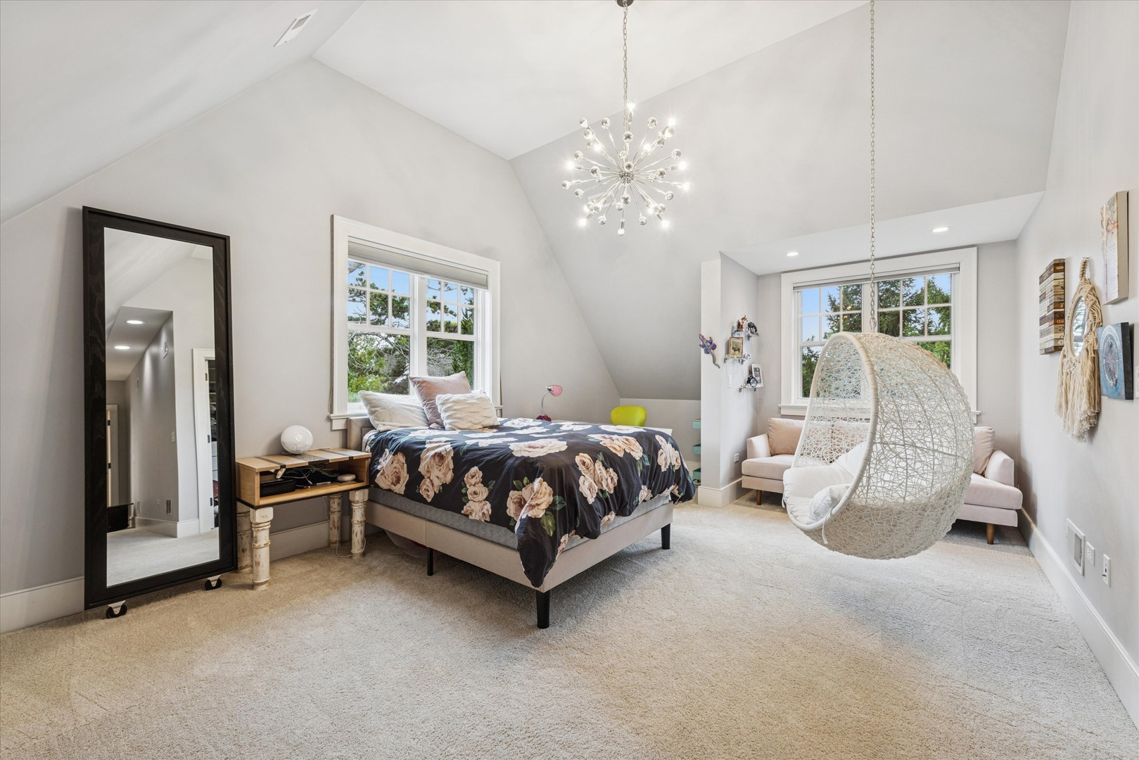 415 N ADAMS Street, Hinsdale, IL 60521