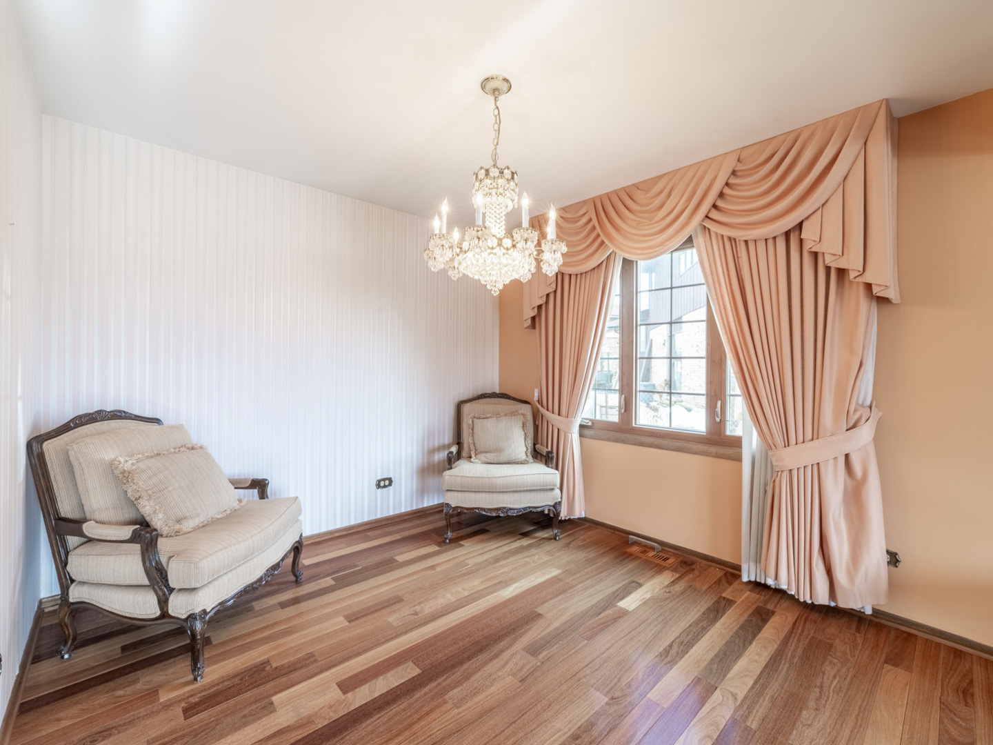 8548 Bethany Lane, Tinley Park, IL 60487