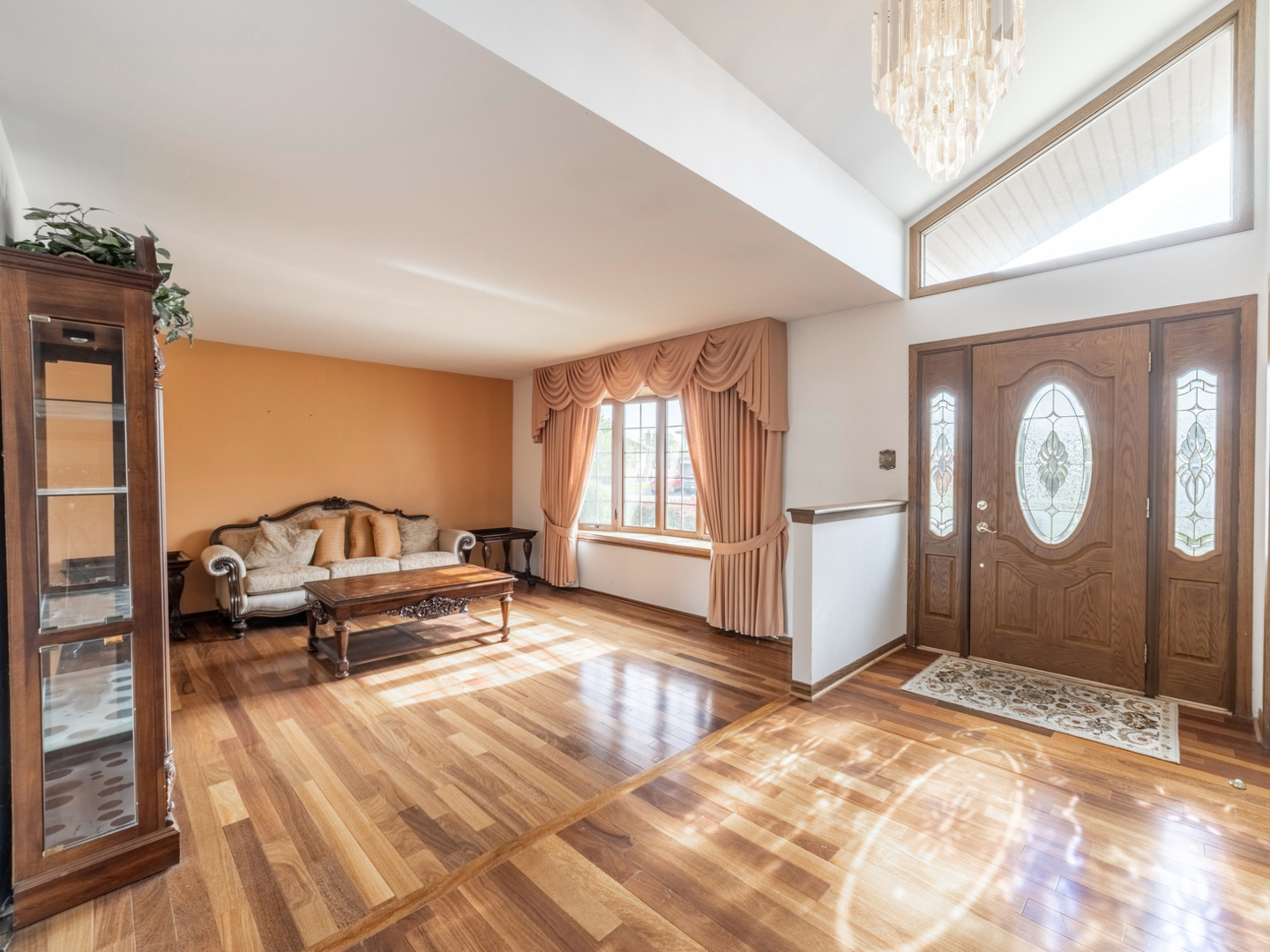 8548 Bethany Lane, Tinley Park, IL 60487