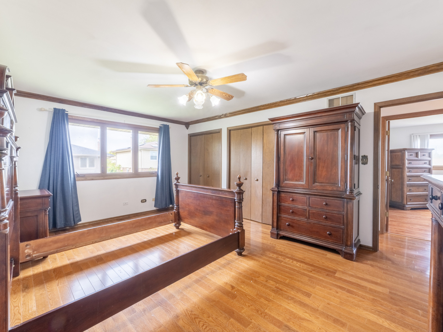 8548 Bethany Lane, Tinley Park, IL 60487