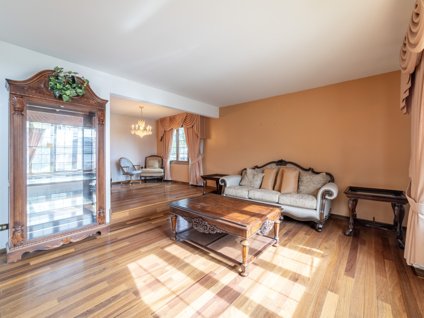 8548 Bethany Lane, Tinley Park, IL 60487