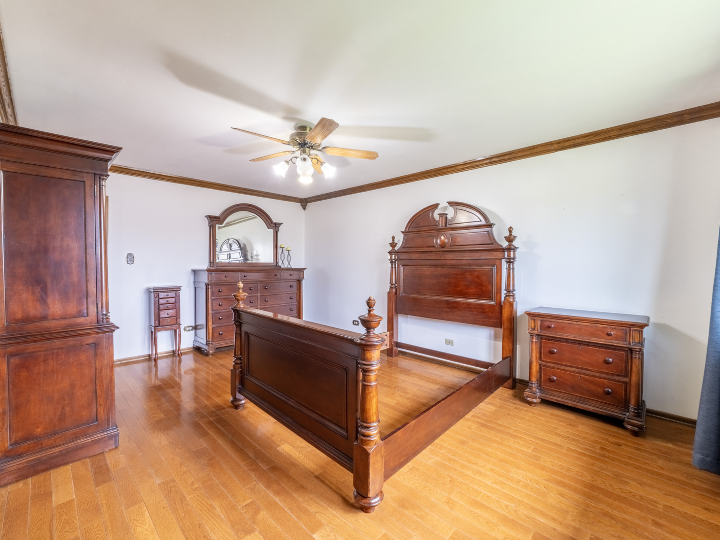 8548 Bethany Lane, Tinley Park, IL 60487