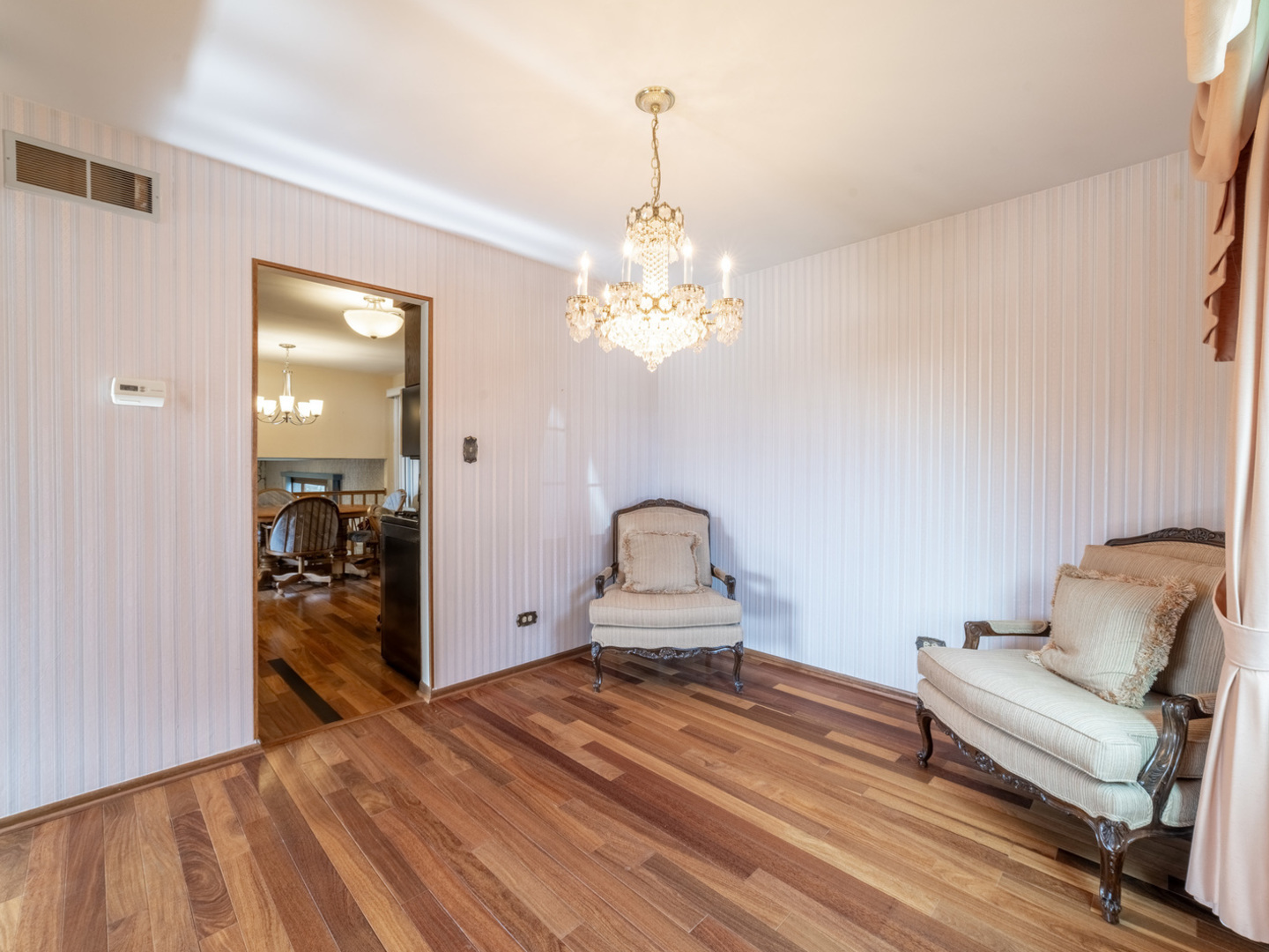 8548 Bethany Lane, Tinley Park, IL 60487