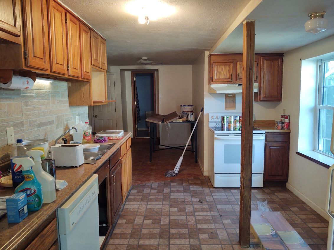 213 N Van Buren Street, New Athens, IL 62264