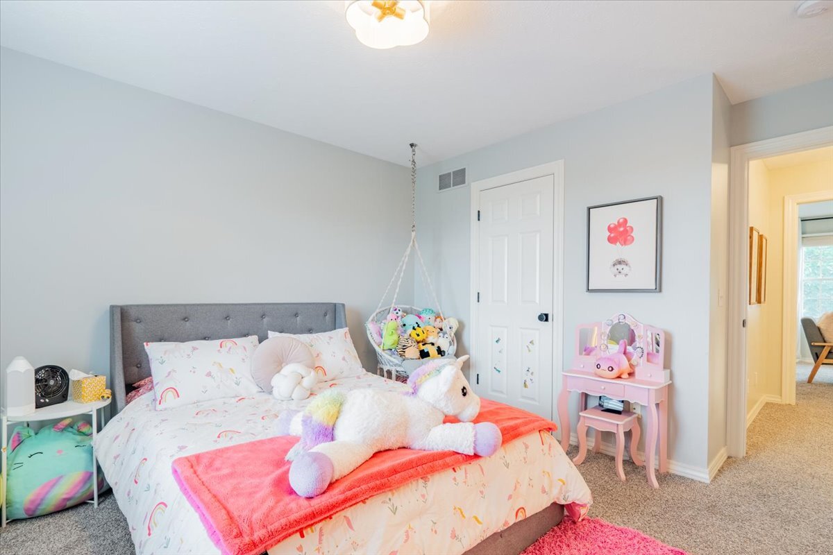 45 Pebblebrook Court, Bloomington, IL 61705