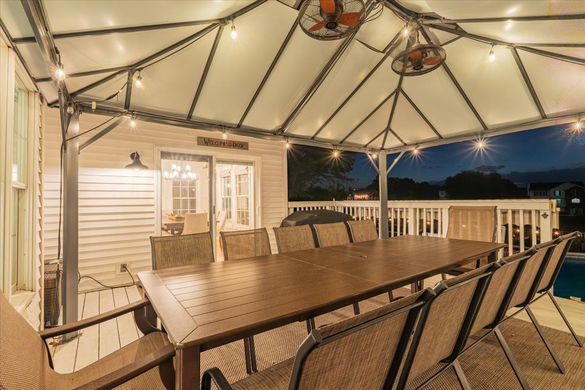 45 Pebblebrook Court, Bloomington, IL 61705