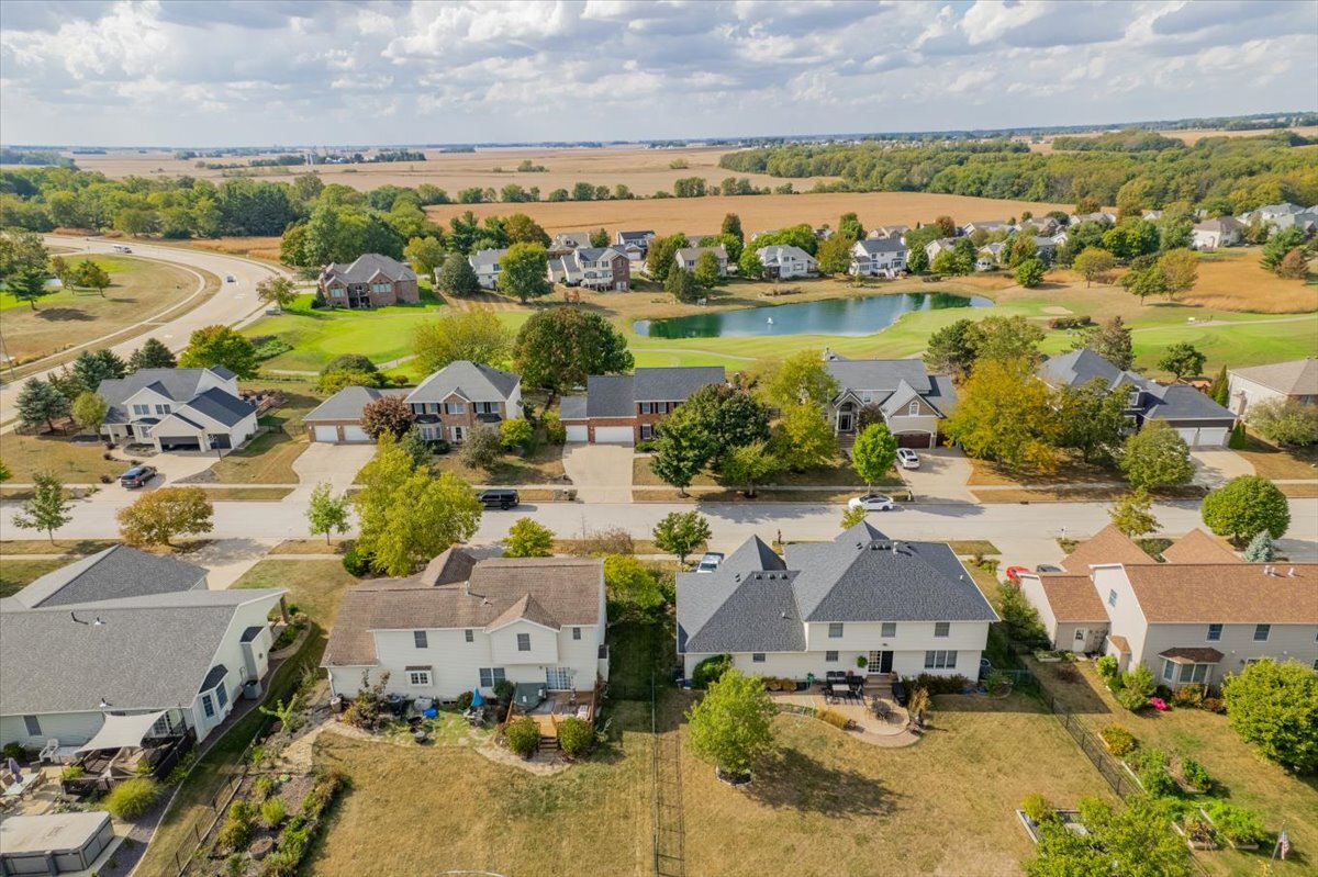 45 Pebblebrook Court, Bloomington, IL 61705