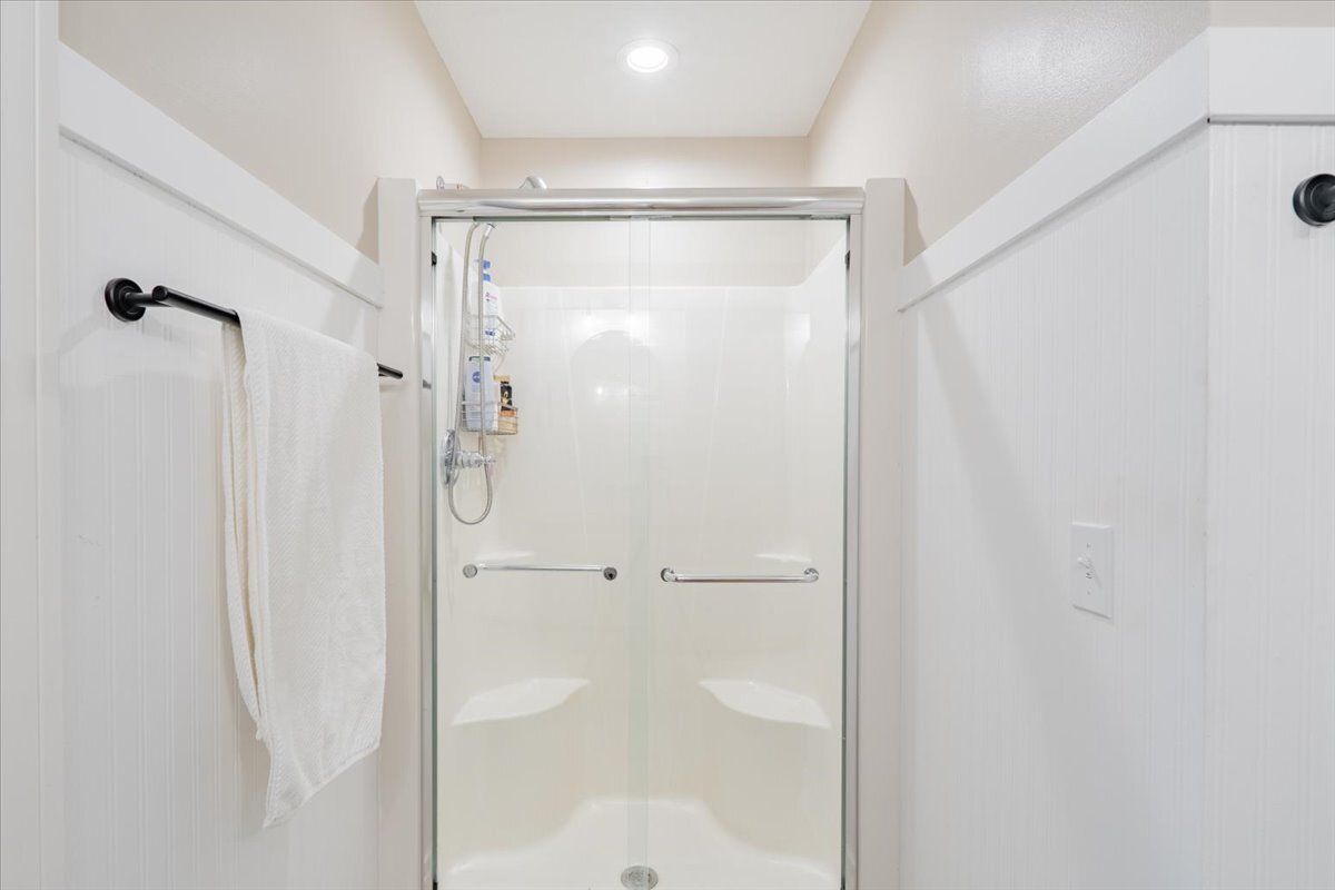 45 Pebblebrook Court, Bloomington, IL 61705