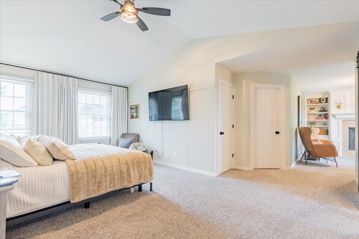 45 Pebblebrook Court, Bloomington, IL 61705