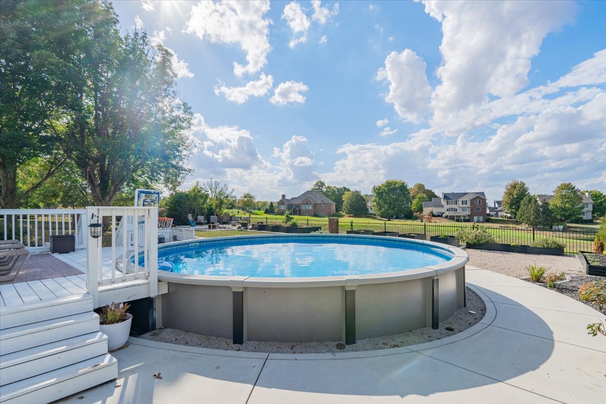 45 Pebblebrook Court, Bloomington, IL 61705