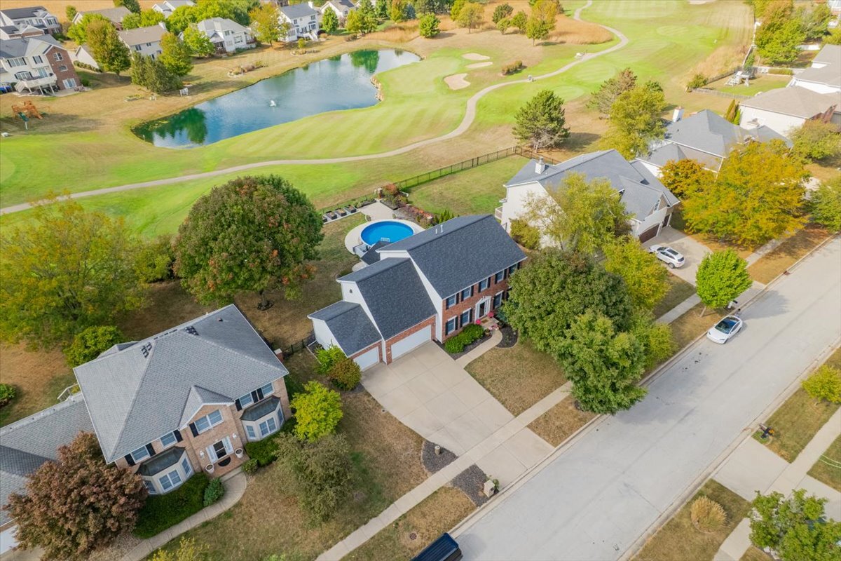 45 Pebblebrook Court, Bloomington, IL 61705