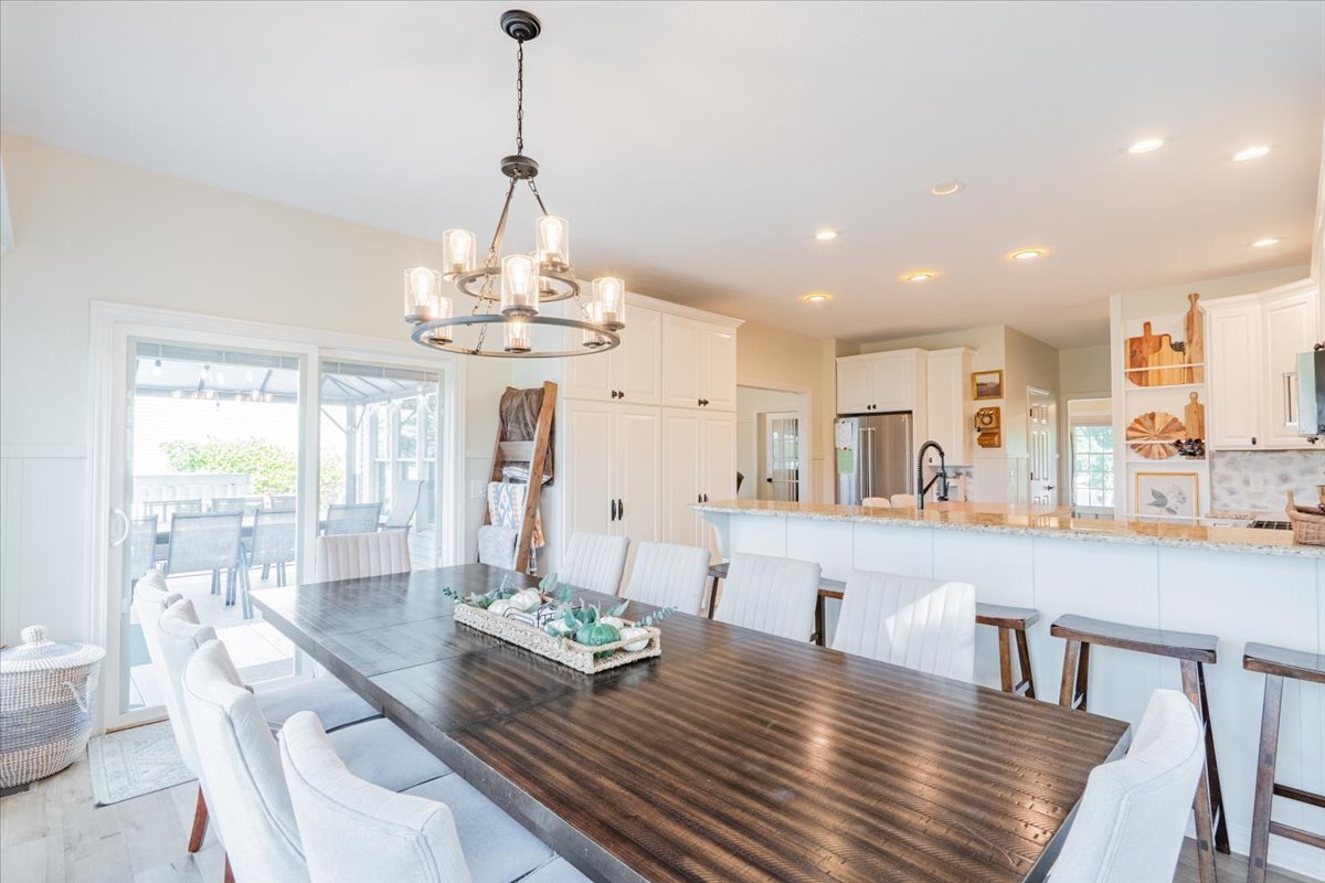 45 Pebblebrook Court, Bloomington, IL 61705