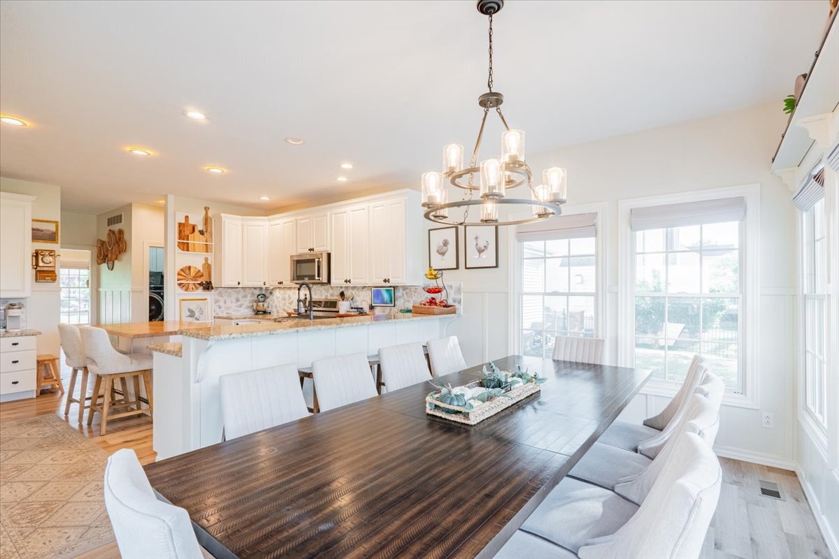 45 Pebblebrook Court, Bloomington, IL 61705