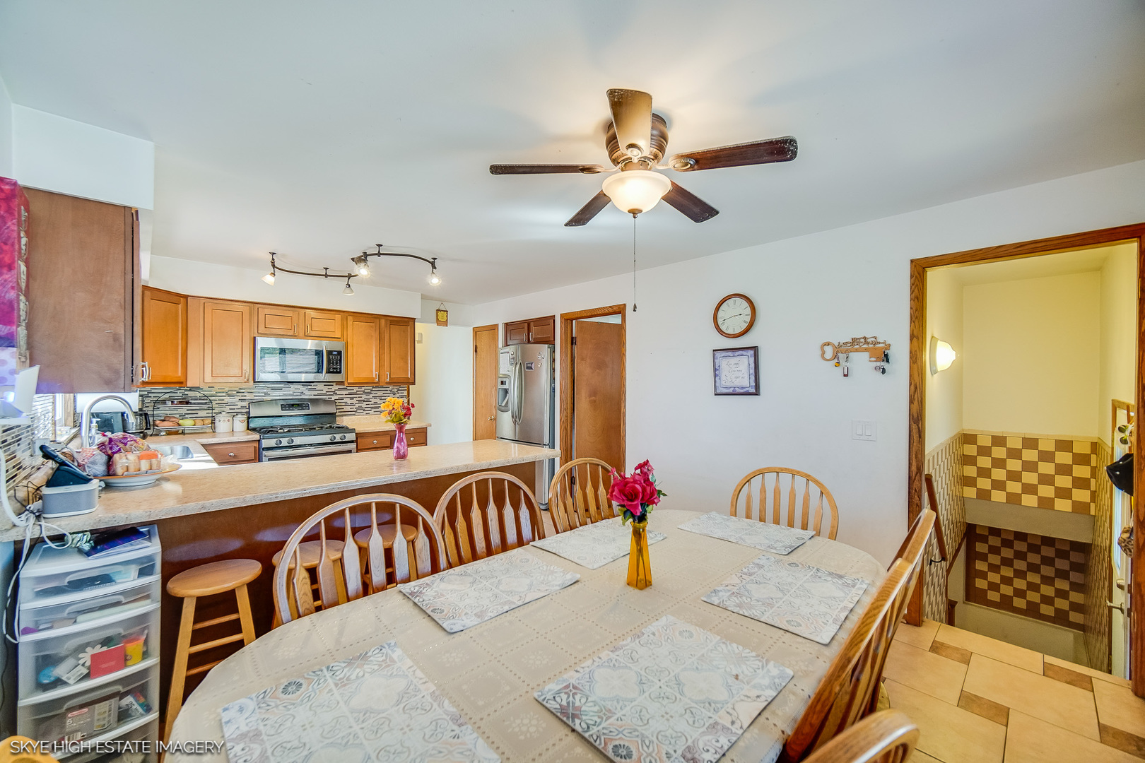 9805 Normandy Avenue, Oak Lawn, IL 60453