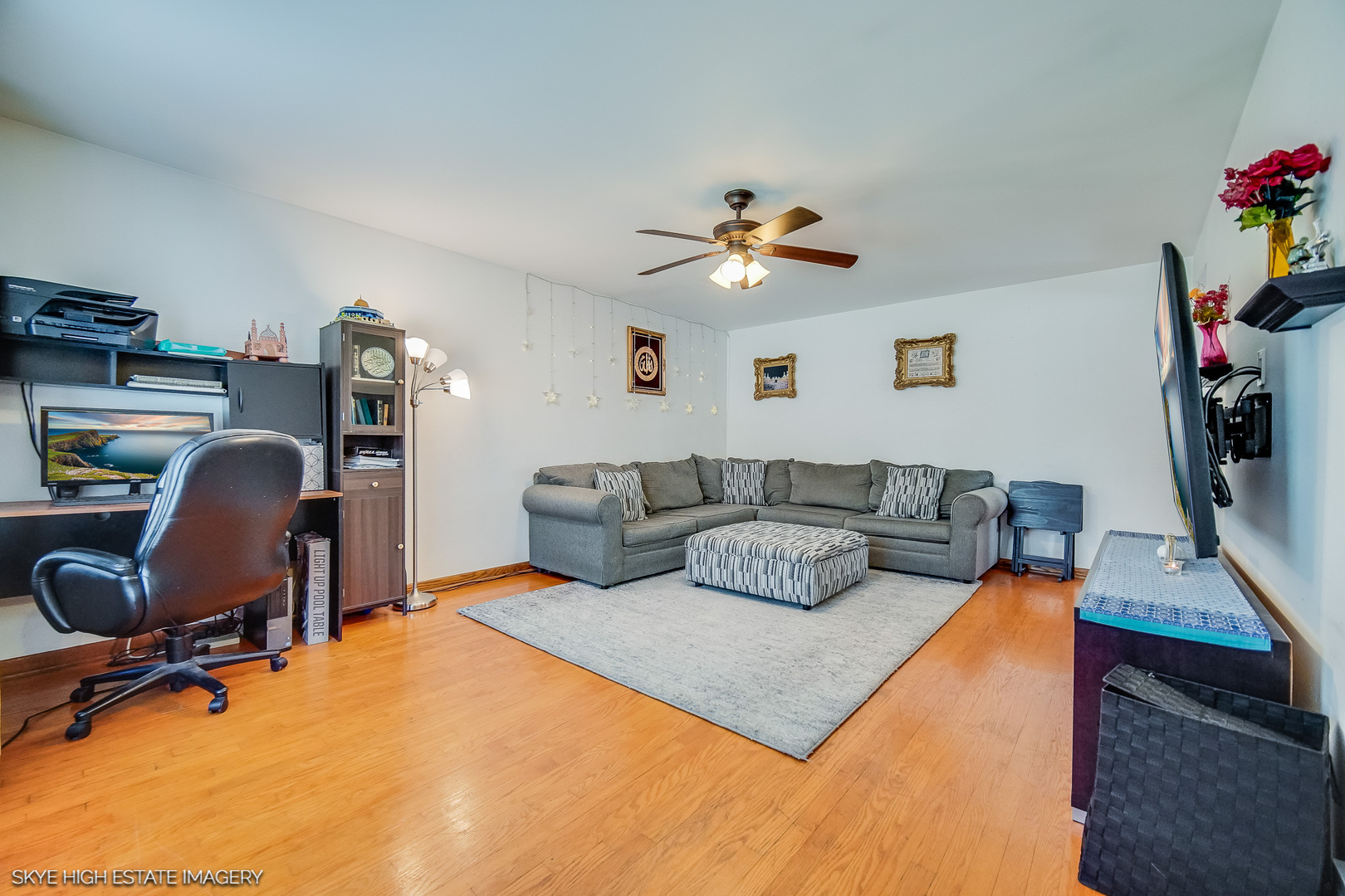 9805 Normandy Avenue, Oak Lawn, IL 60453