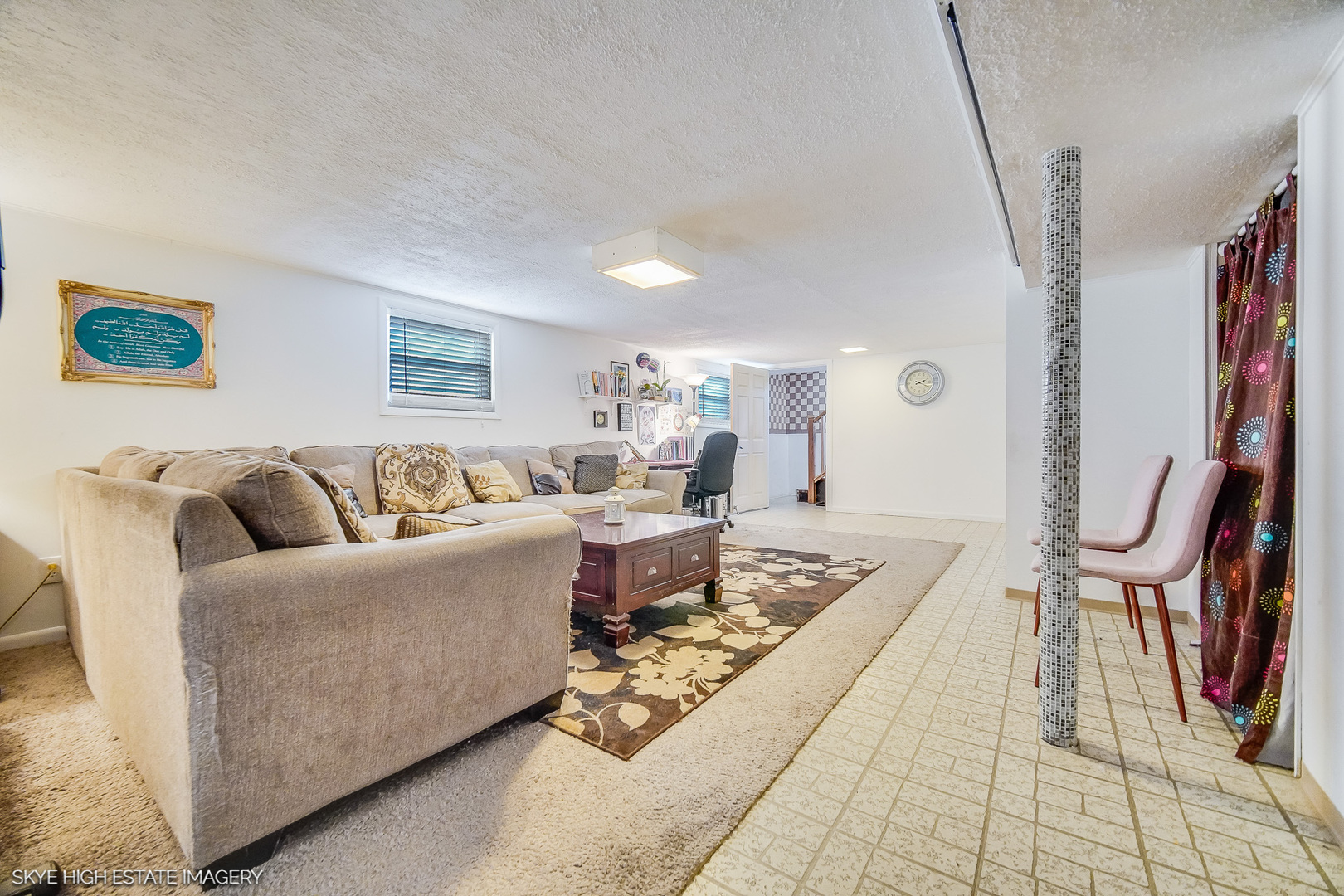 9805 Normandy Avenue, Oak Lawn, IL 60453