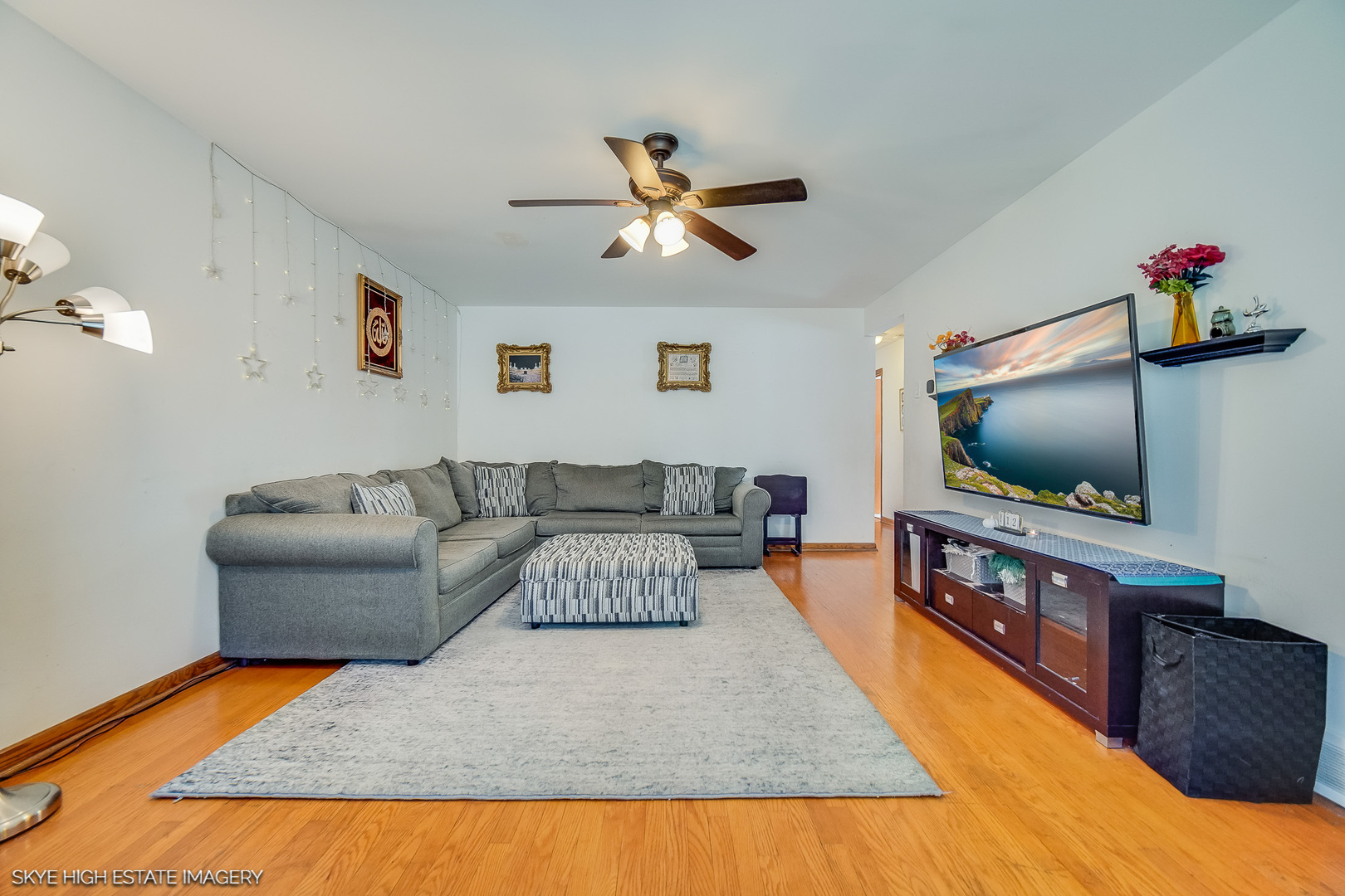 9805 Normandy Avenue, Oak Lawn, IL 60453