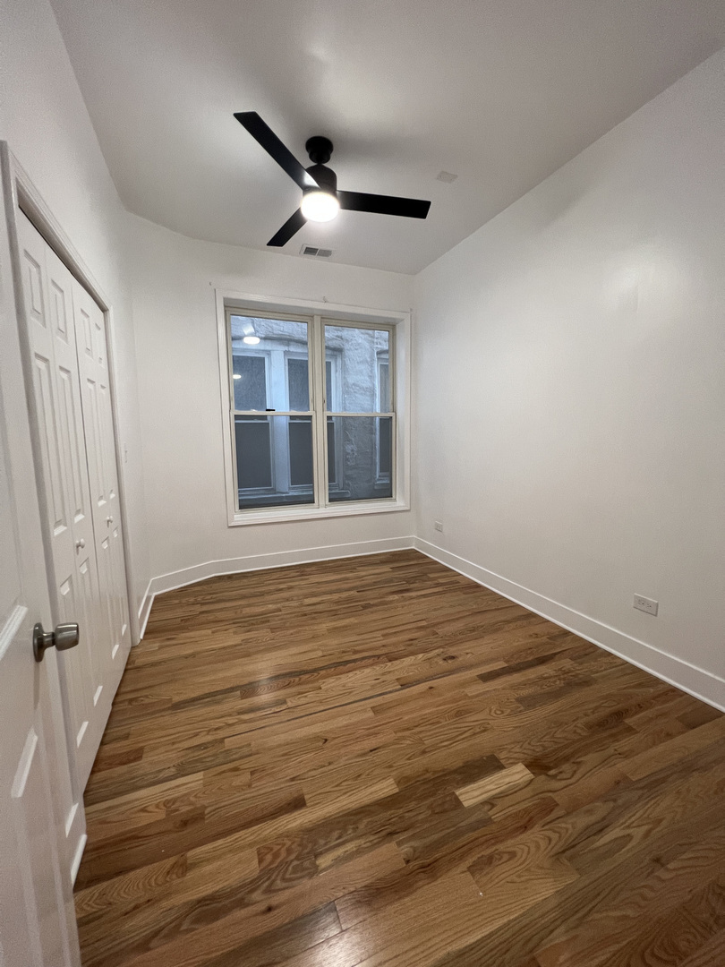 4813 S Prairie Avenue, Chicago, IL 60615