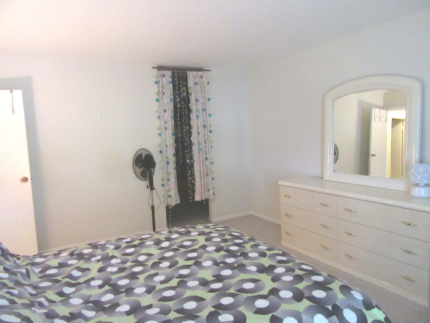 1053 W Ogden Avenue #236, Naperville, IL 60563