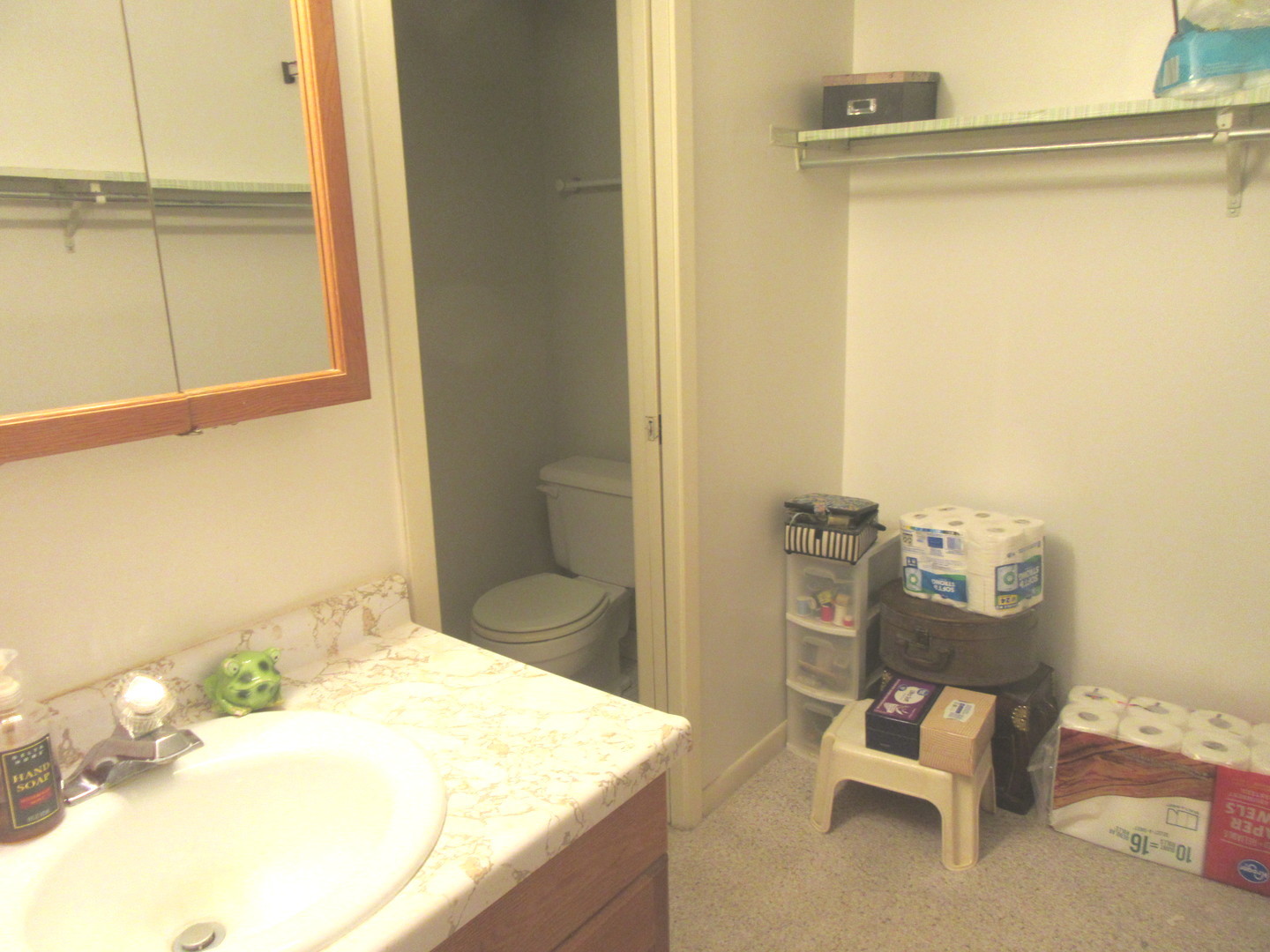 1053 W Ogden Avenue #236, Naperville, IL 60563