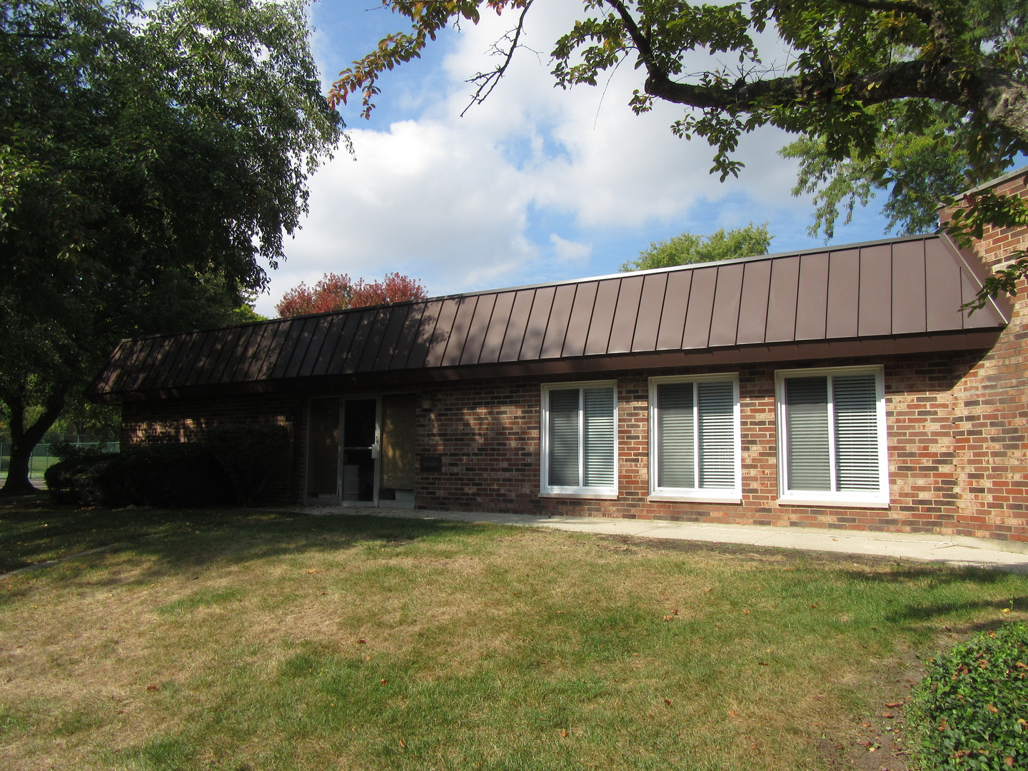 1053 W Ogden Avenue #236, Naperville, IL 60563