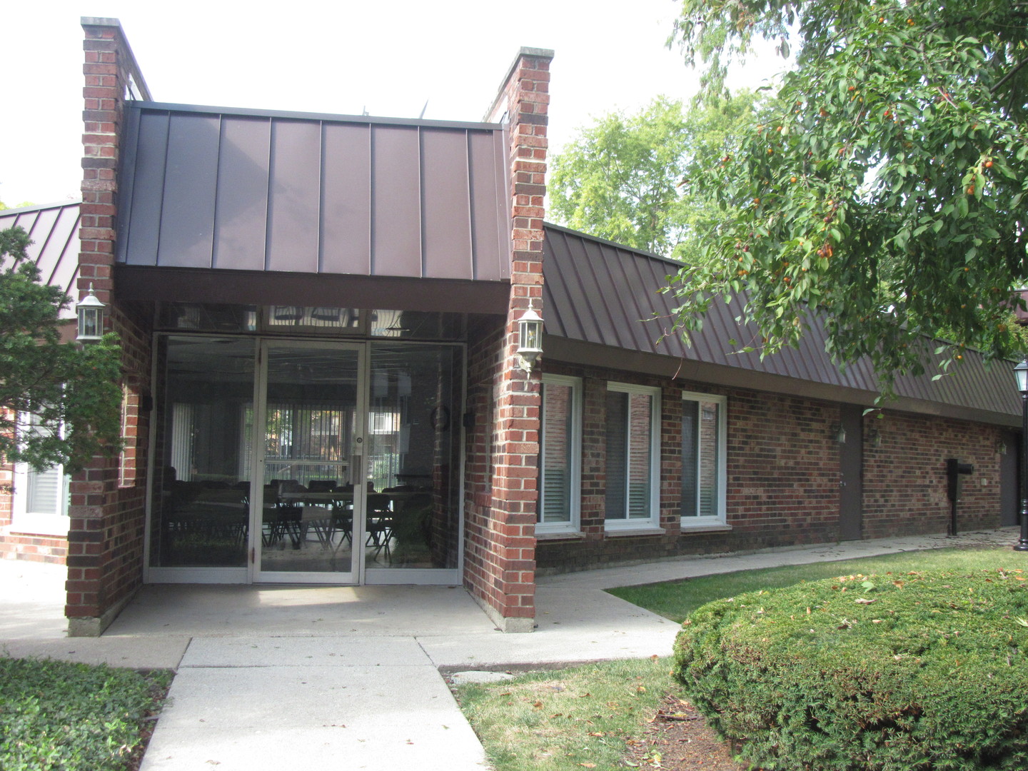 1053 W Ogden Avenue #236, Naperville, IL 60563