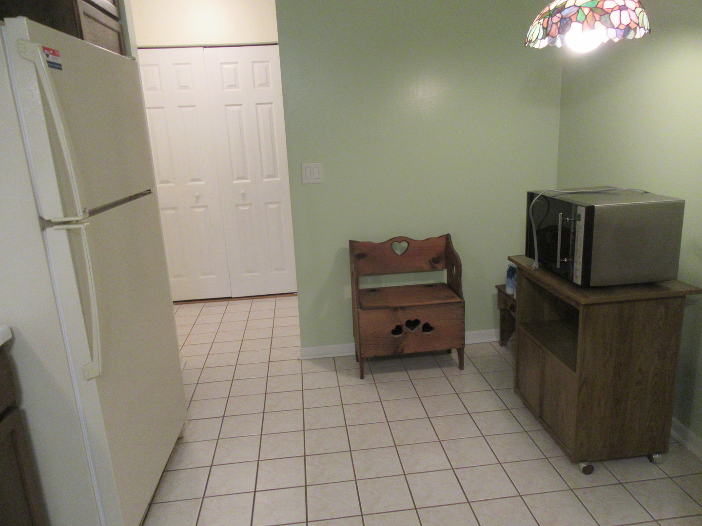 1053 W Ogden Avenue #236, Naperville, IL 60563