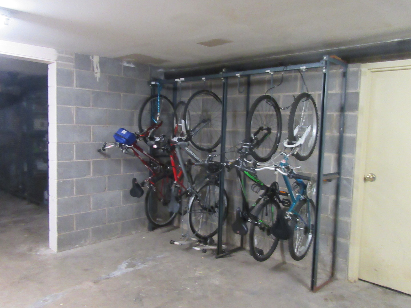 1053 W Ogden Avenue #236, Naperville, IL 60563