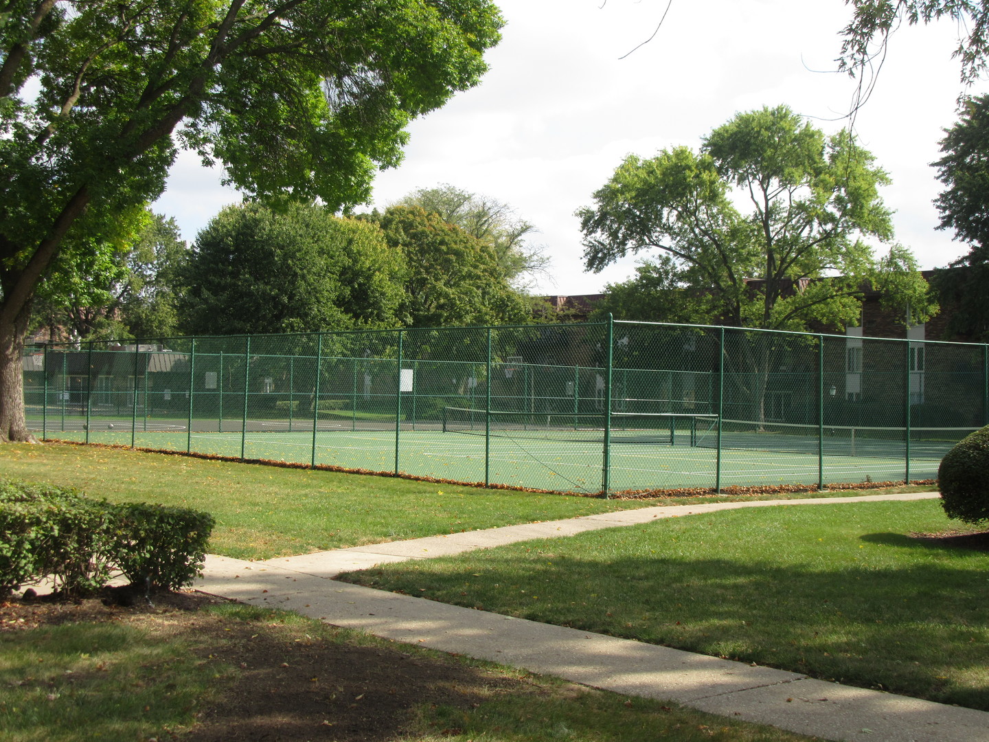 1053 W Ogden Avenue #236, Naperville, IL 60563