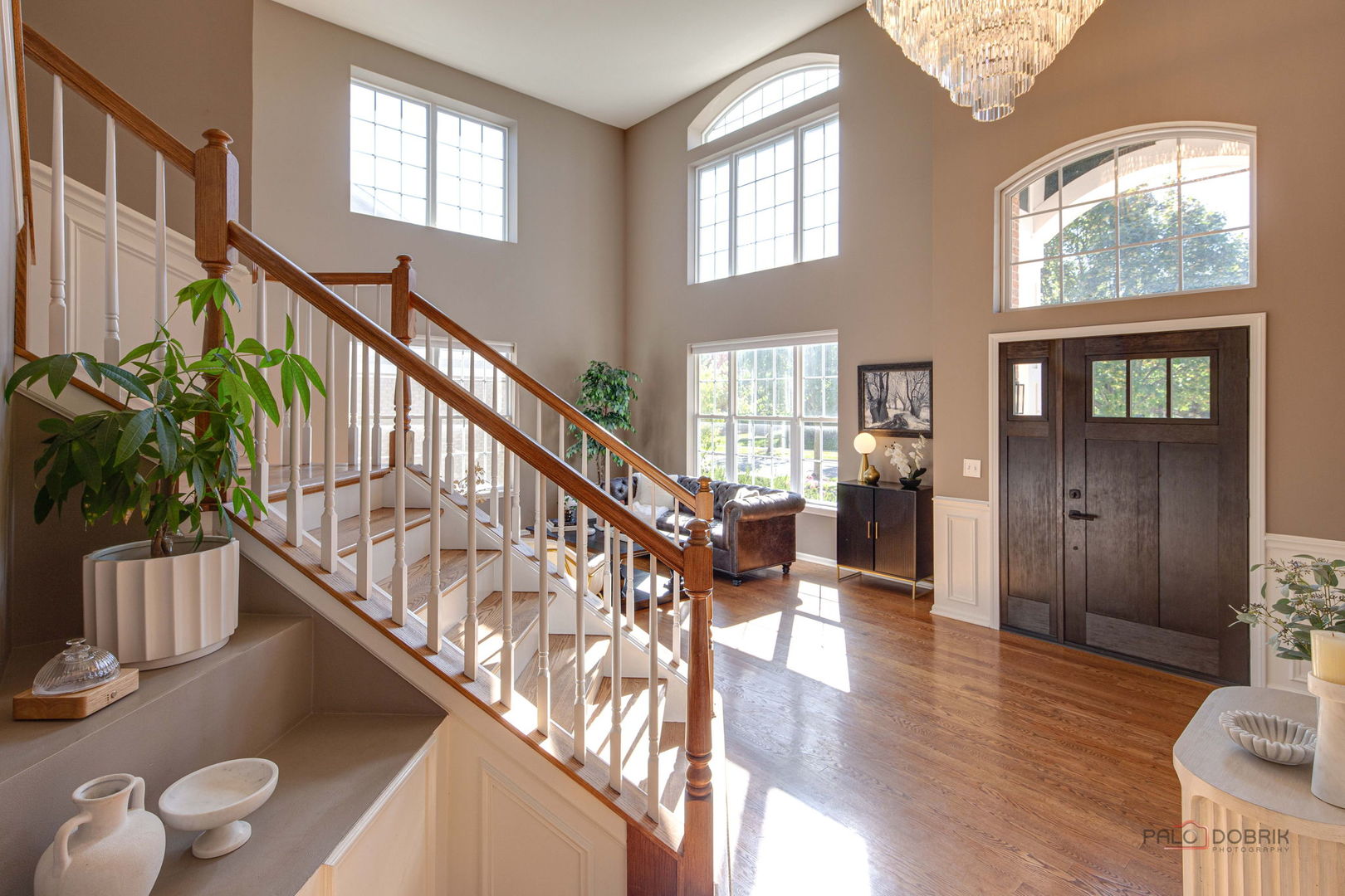 608 Sycamore Street, Vernon Hills, IL 60061