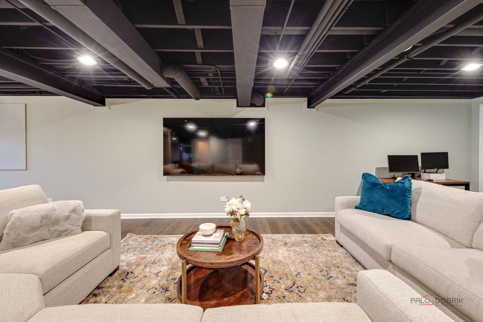 608 Sycamore Street, Vernon Hills, IL 60061