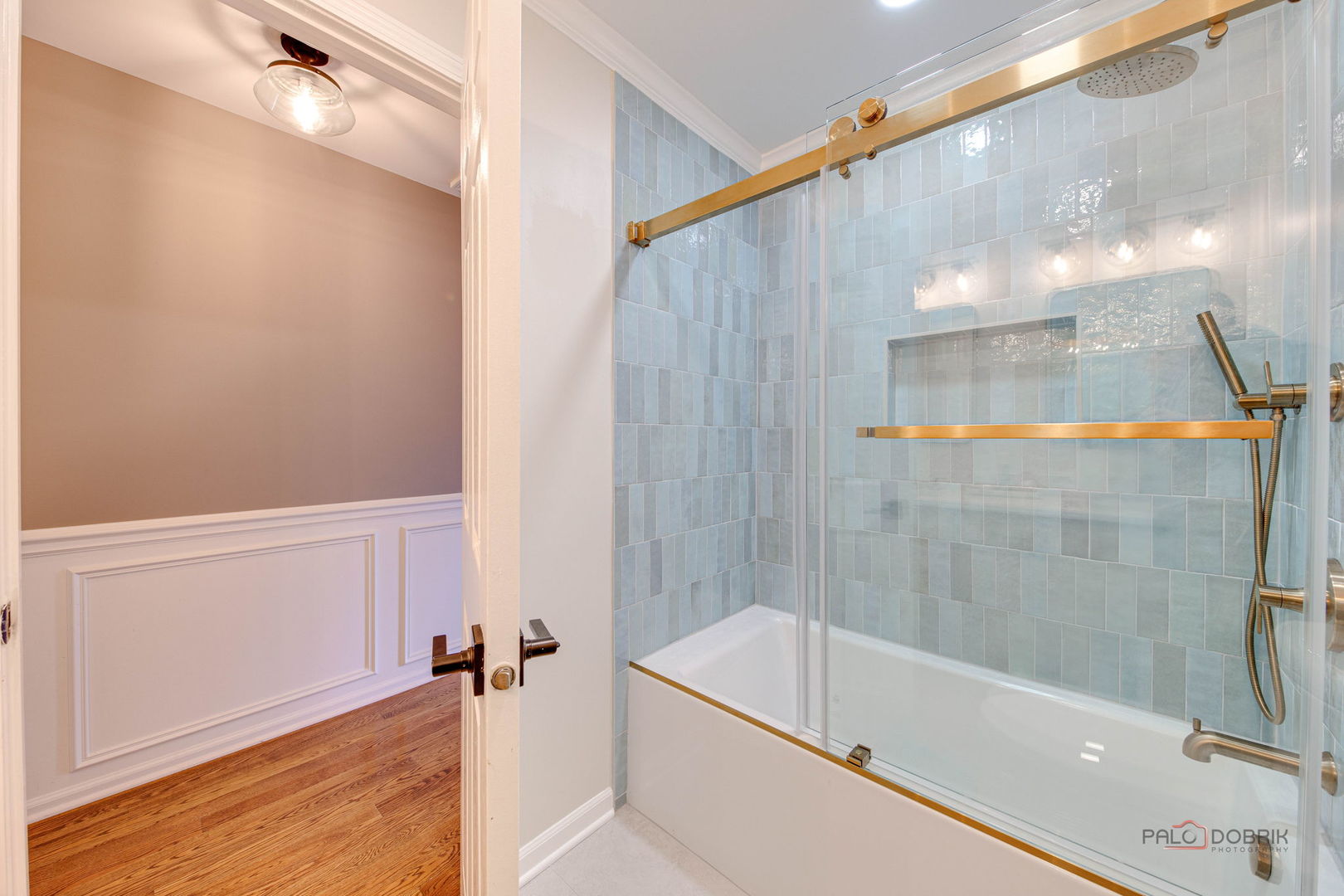 608 Sycamore Street, Vernon Hills, IL 60061