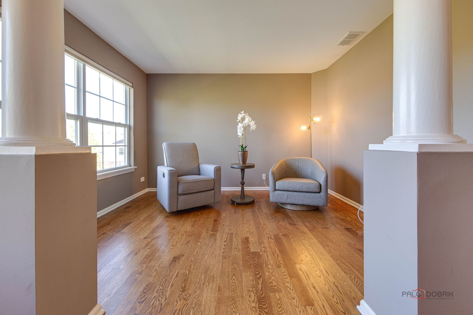 608 Sycamore Street, Vernon Hills, IL 60061