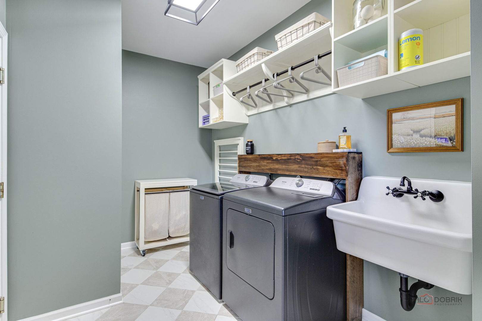 608 Sycamore Street, Vernon Hills, IL 60061