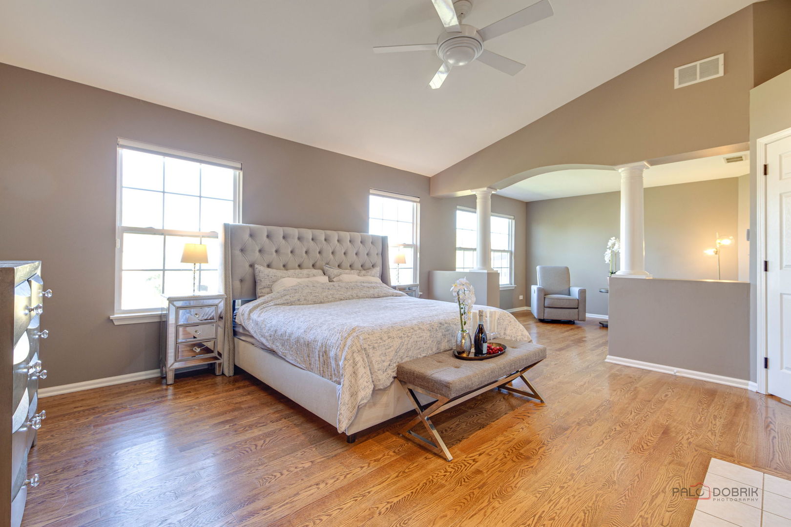 608 Sycamore Street, Vernon Hills, IL 60061