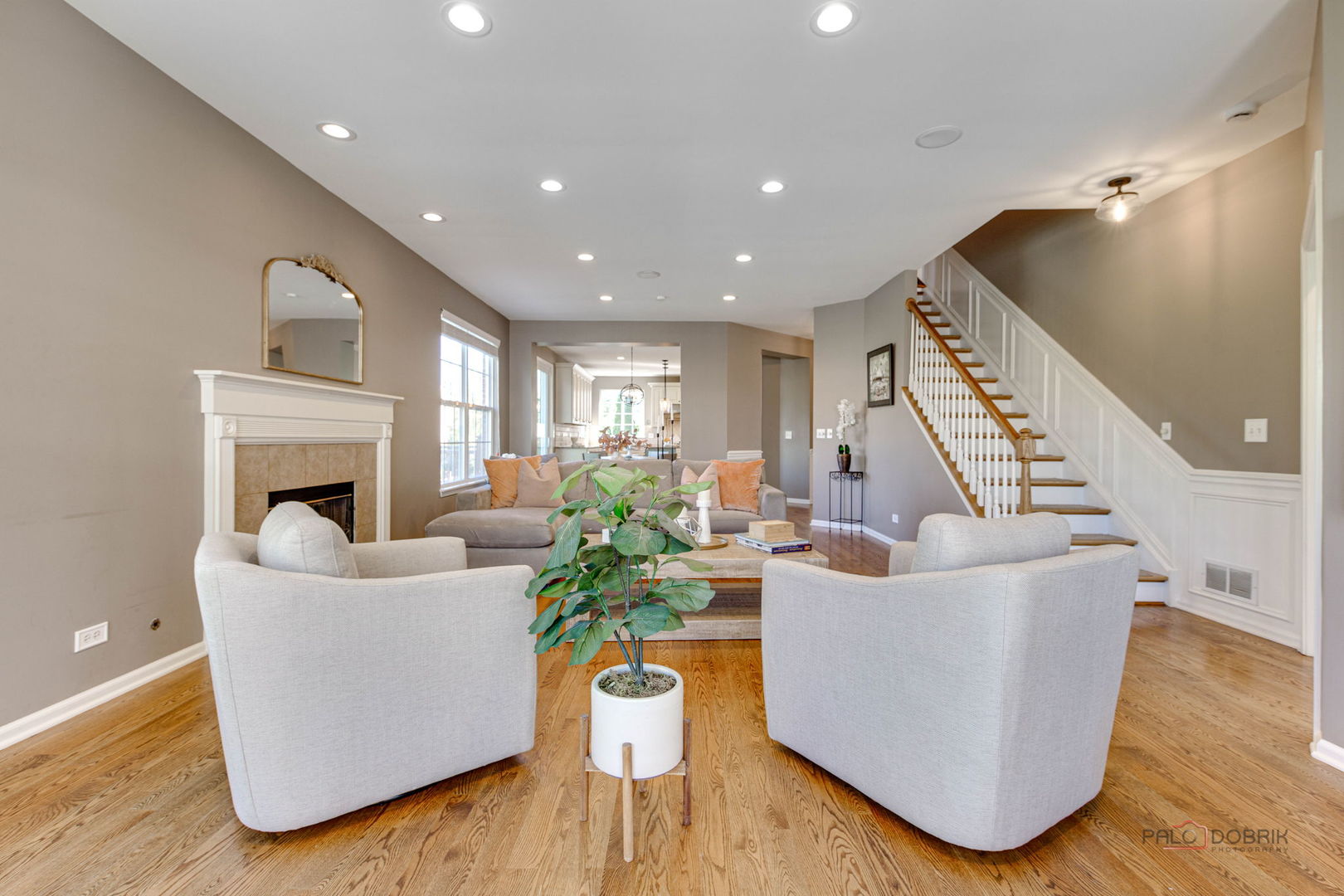 608 Sycamore Street, Vernon Hills, IL 60061